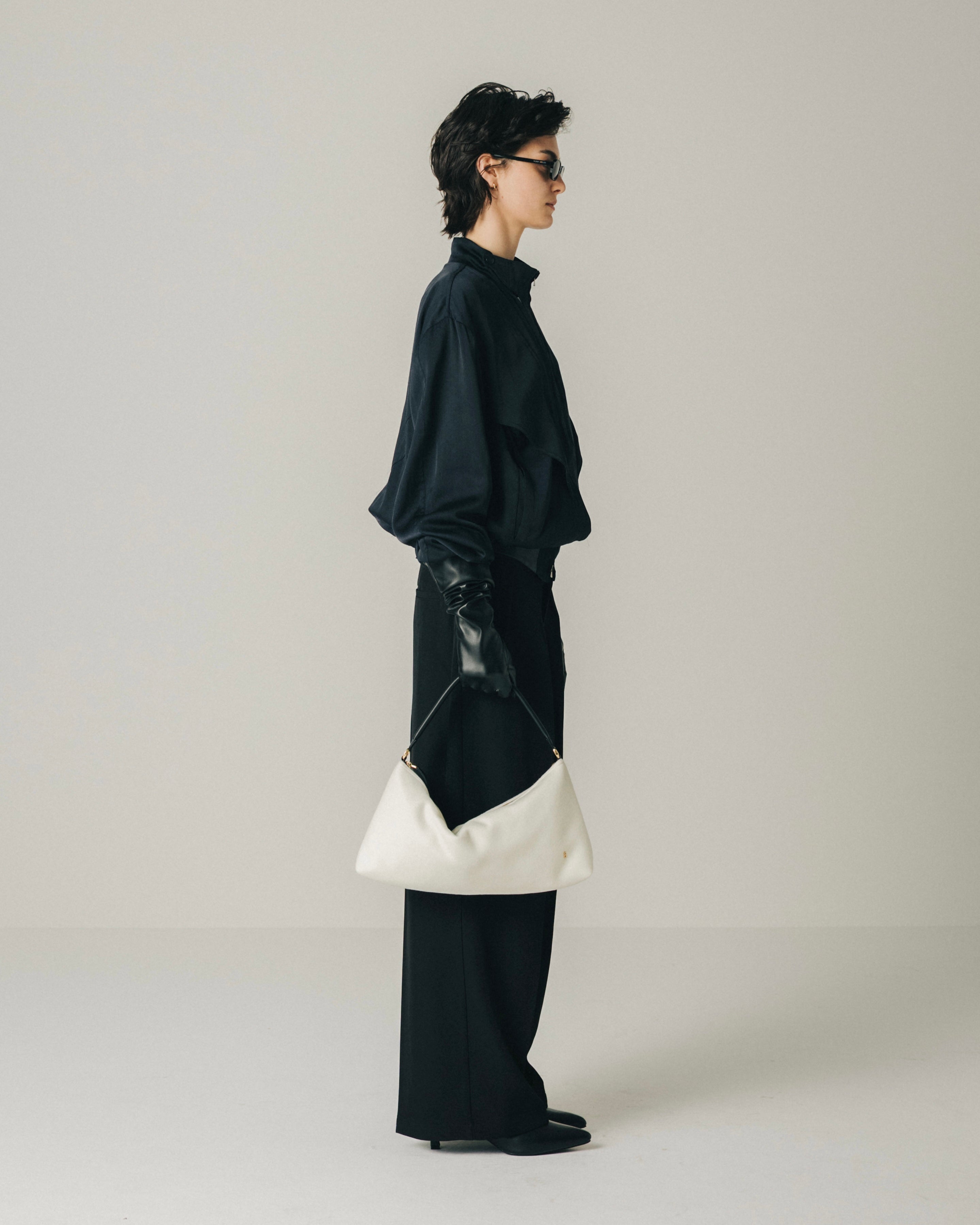 DO CARRY Medium IVORY｜NOEIN ATELIER（ノエインアトリエ）OFFICIAL ONLINE STORE